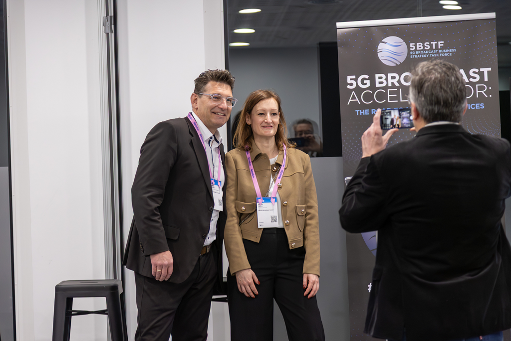 5G Broadcast Accelerator Media Broadcast